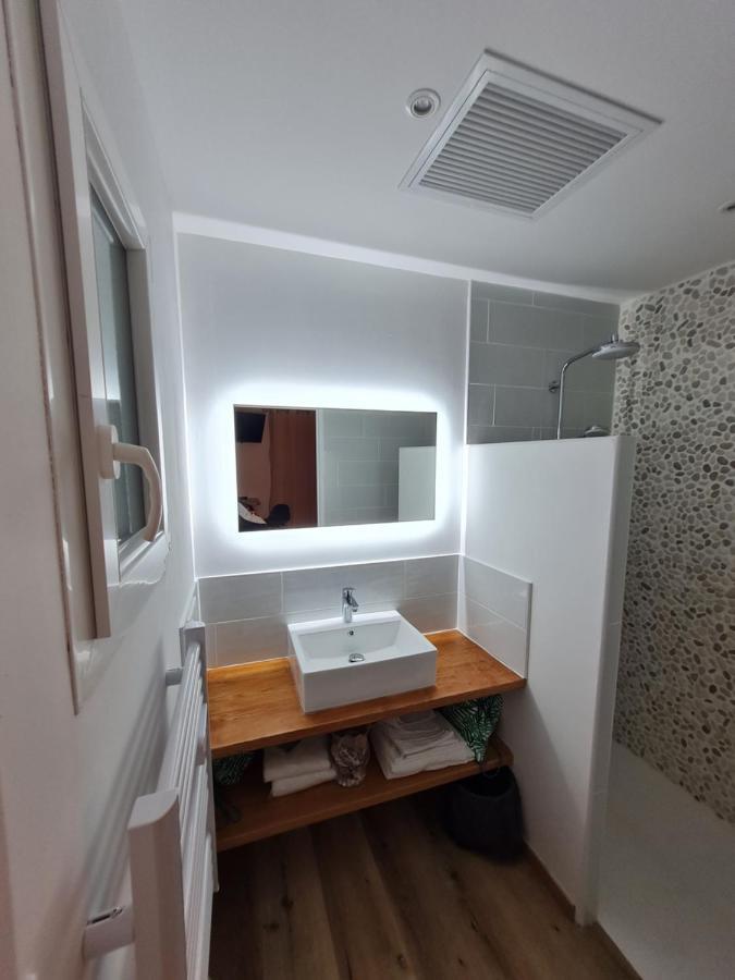 Oxpira Apartment Palaja Exterior photo